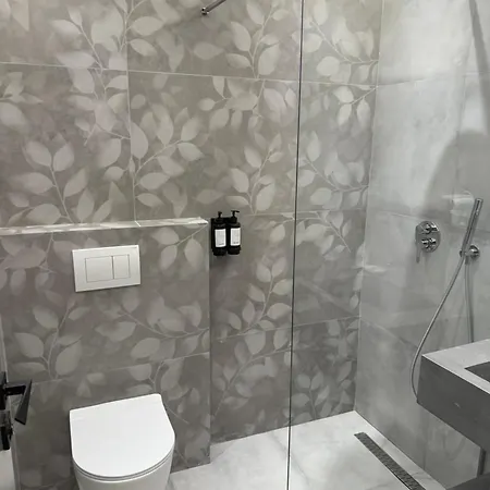 Driart Center 5* Tirana