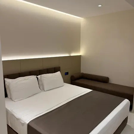 Driart Center Hotel 5*